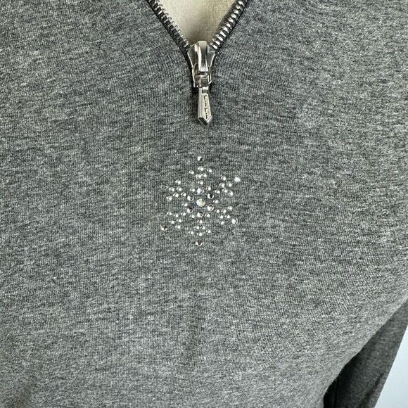 Snoskins Gray 1/4 Zip pullover Beaded Snowflake Crop Length Ski Cabin Size S - Picture 7 of 9